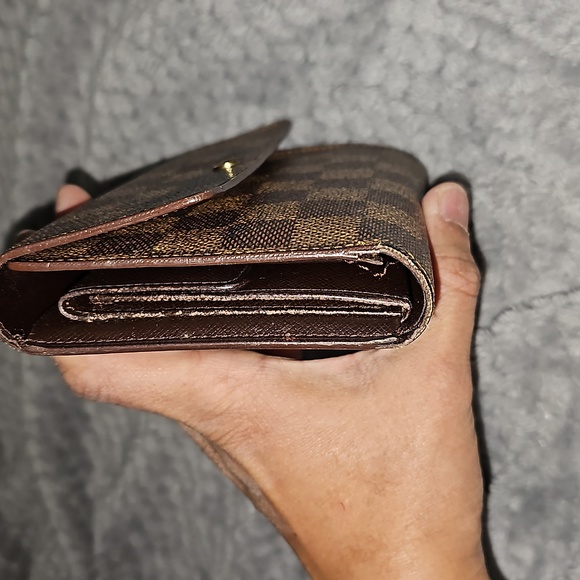 LOUIS VUITTON VINTAGE DAMIER EBENE PORTE TRESOR CANVAS WALLET - Picture 11 of 15